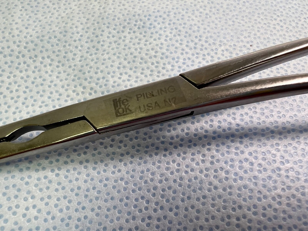Thumbnail: Pilling 35-4080 LifeLok Debakel Clamp Forceps