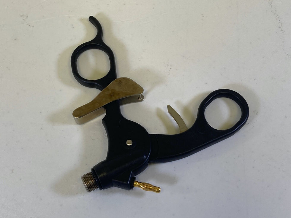 Thumbnail: Blue Endo 23-001384 Ratcheting Monopolar Laparoscopic Forcep Handle Laparoscopy