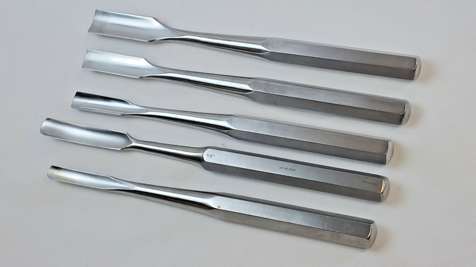 5pc Smith & Nephew Millennium Surgical Hibbs Bone Gouge Set Curved & Straight
