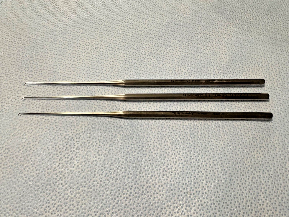 Thumbnail: Set Of 3 Symmetry 61-0435 Paparella Incudostapedial 20° Joint Knives 0.5 x 1.5mm