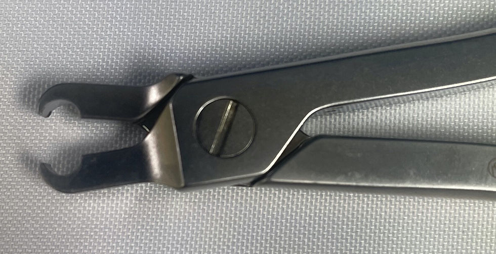 Thumbnail: Synthes 388.409 6mm Holding Forceps w/ Narrow Jaws US125 Orthopedic Neurology
