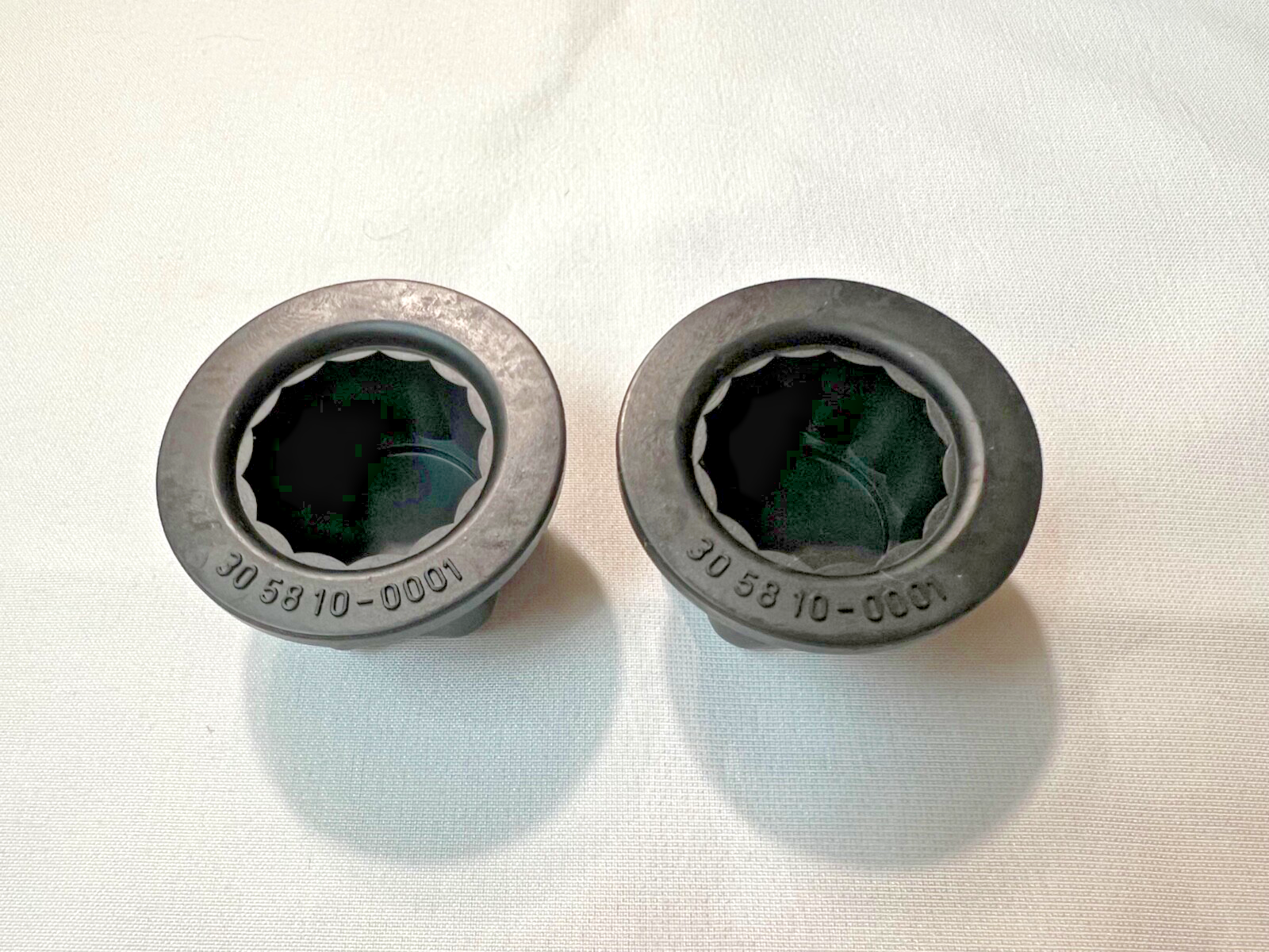 Set Of 2 Zeiss 305810-0001 Ophthalmic 5mm Microscope Black Knob Cover Caps