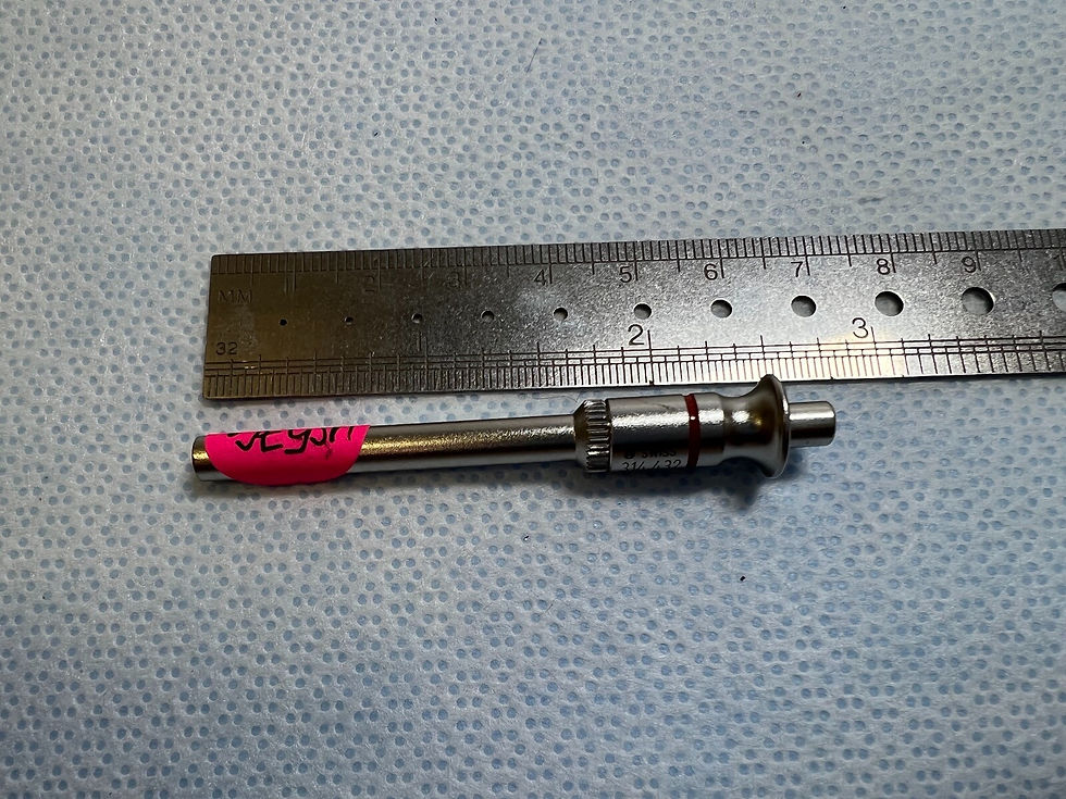 Thumbnail: Synthes 314.432 1.5mm Resorbable Spring Loaded Holding Sleeve w/ Drill Bit US576