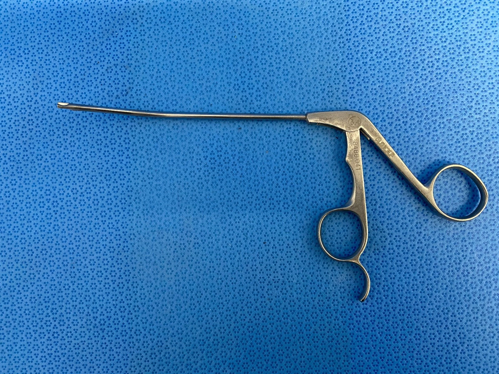 R.Wolf 8488.041 Arthroscopic Curved Left Scissor 3.4mm
