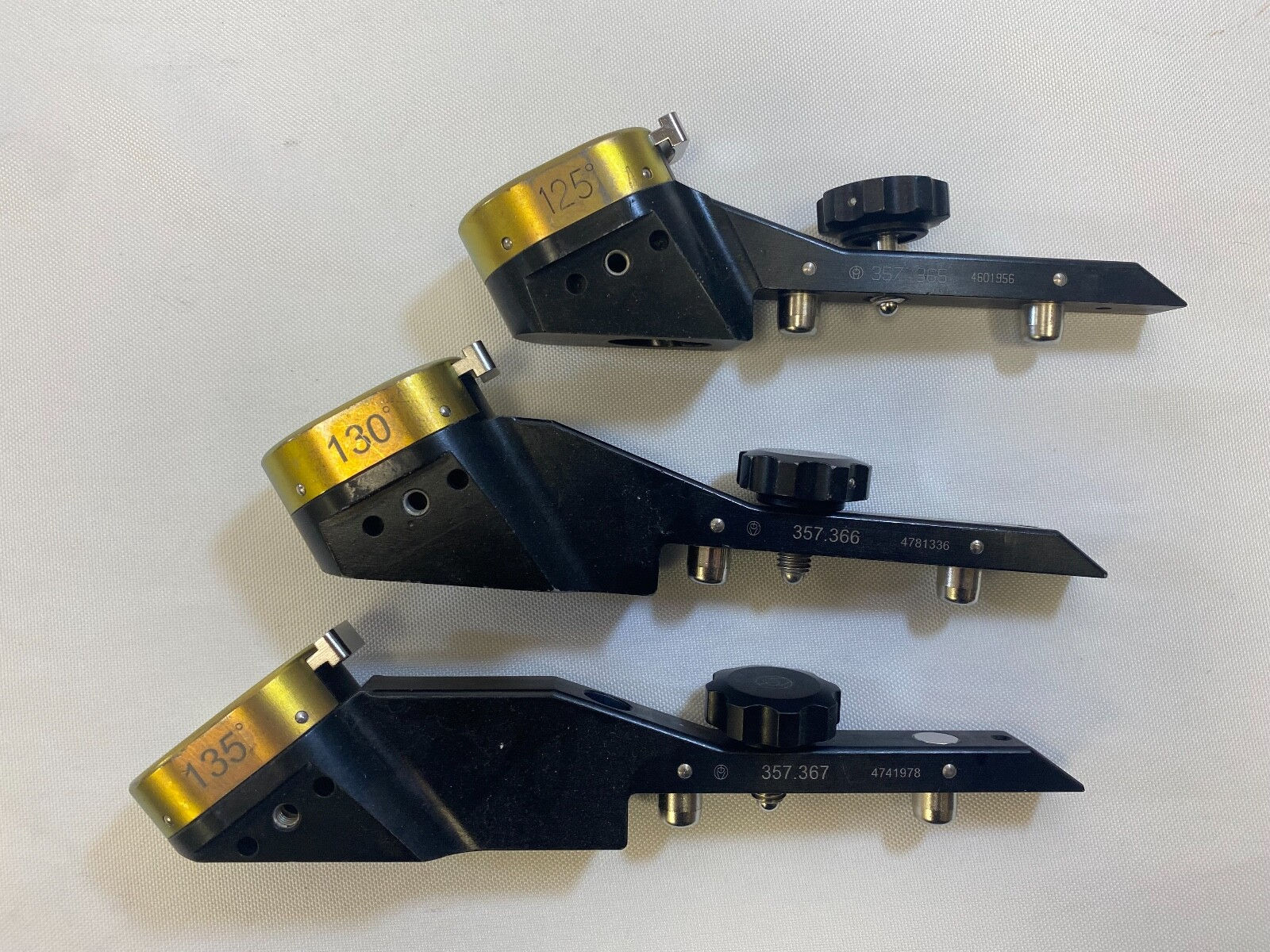 Set of 3 Synthes Aiming Arm's 125°, 130°, 135° 357.365, 357.366, 357.367 US945