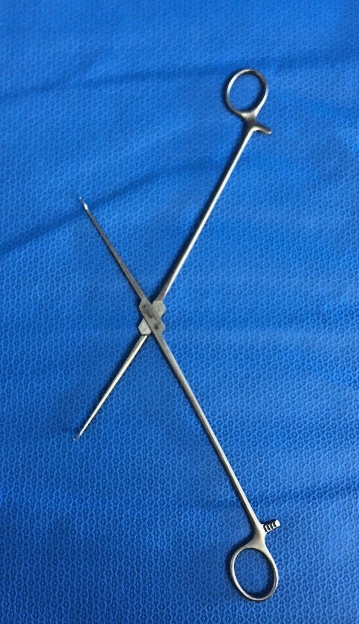 Thumbnail: Aesculap BJ106R Gemini Dissecting clamp 280mm X 11“ 30 Day Warranty