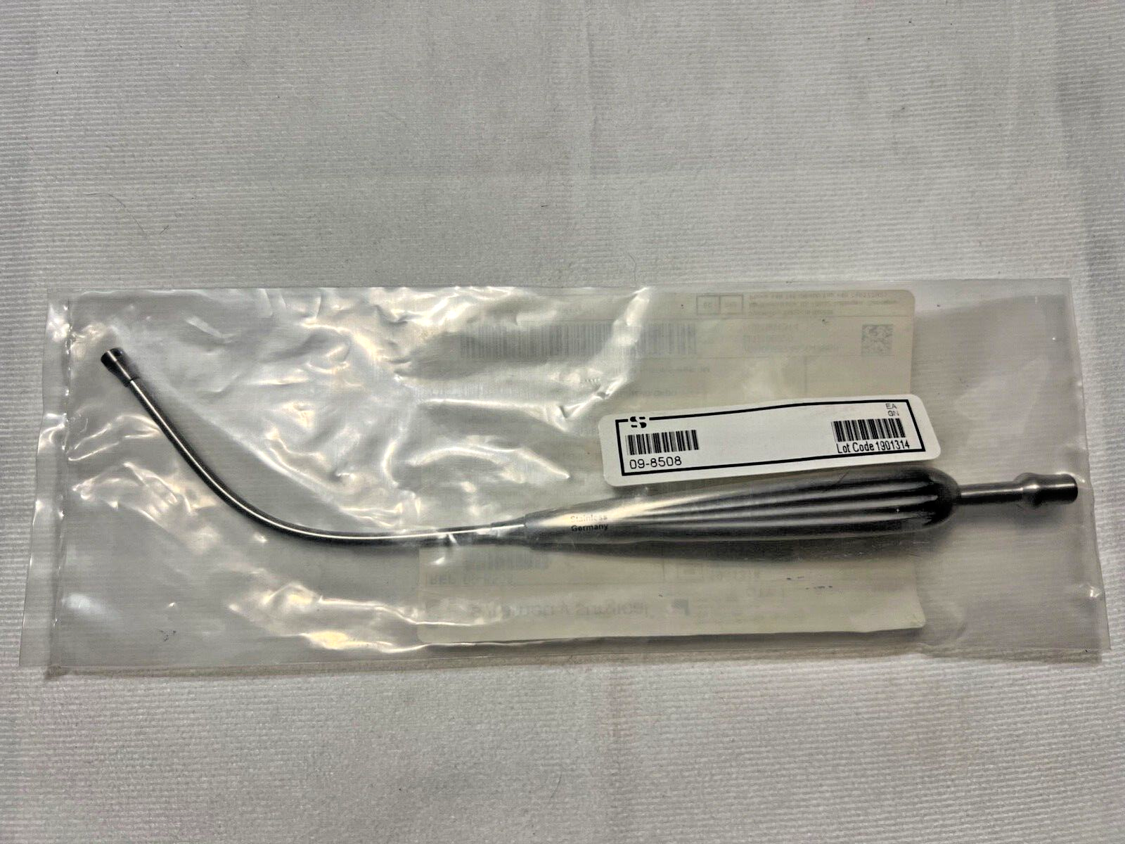 Symmetry Surgical 09-8508 Andrews Pynchon Suction Tube w/ Removable Tip 9-1/2" L