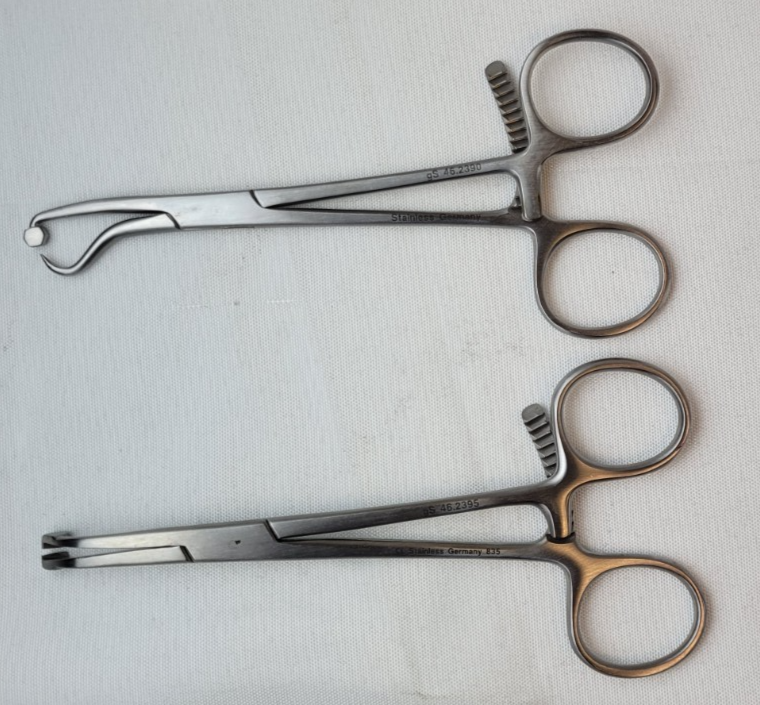 Set of 2 gSource Plate and Bone Holding Forceps, 5 & 5 1/2"