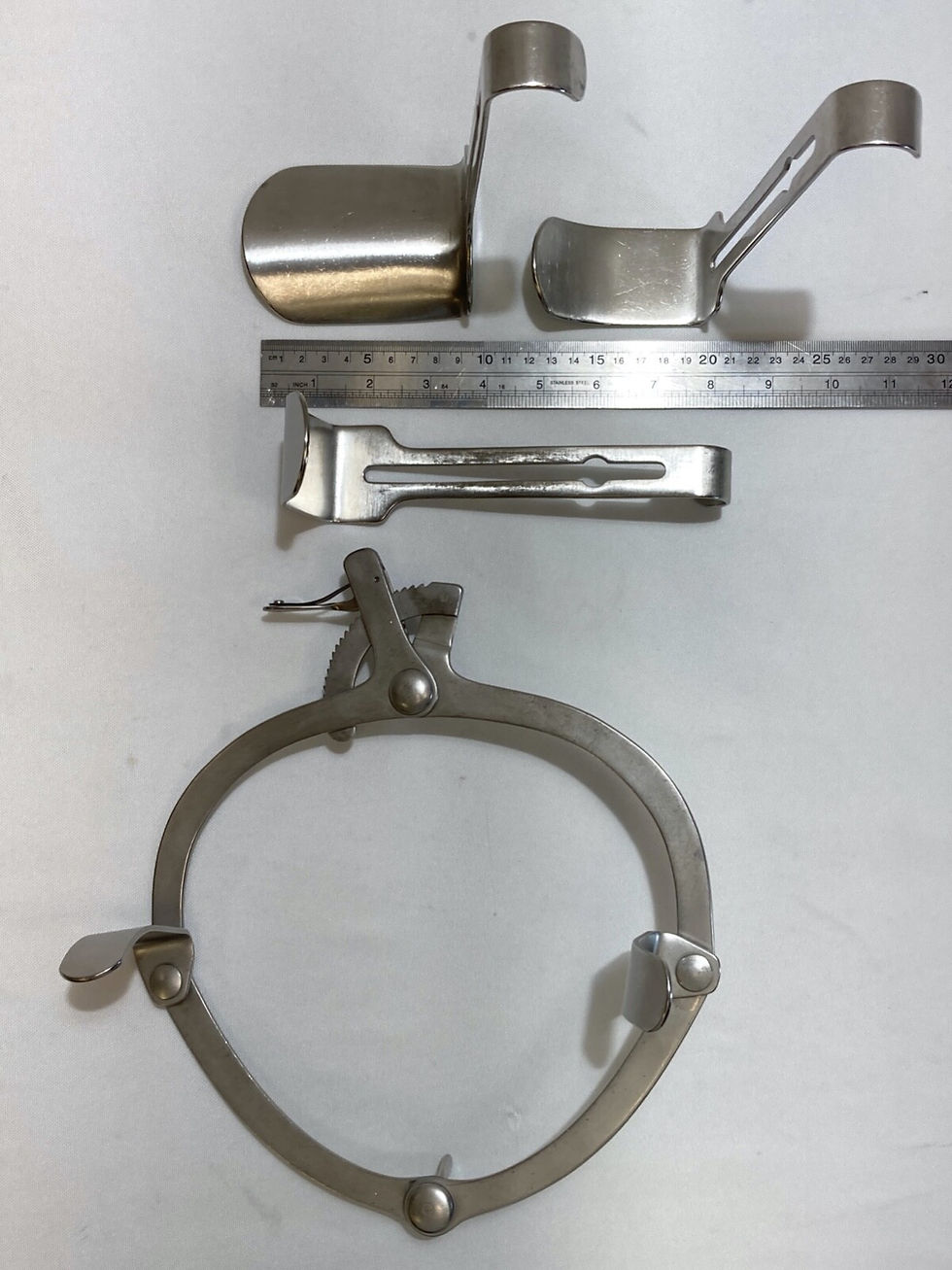 Thumbnail: Pilling Weck O'Connor O'Sullivan Abdominal Vaginal Retractor Set