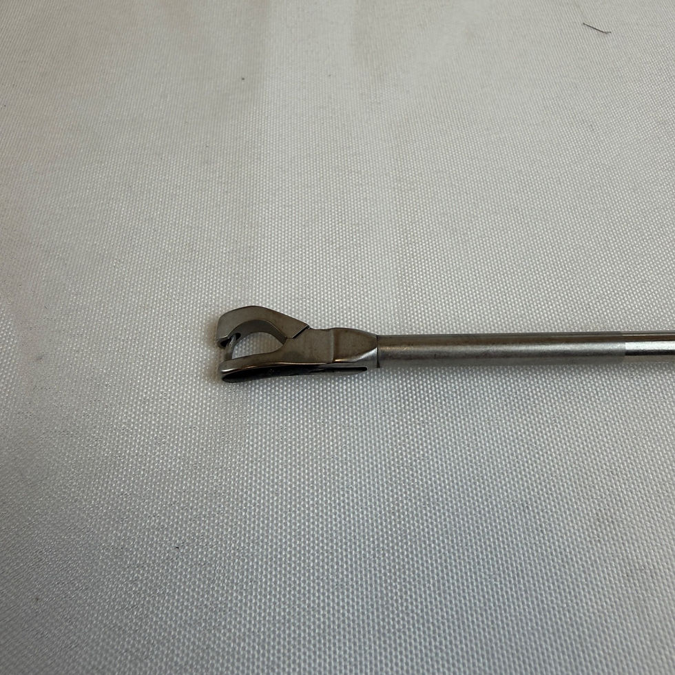 Thumbnail: Shutt-Linvatec 18.10012 Sutura Punch Straight 7.0mm
