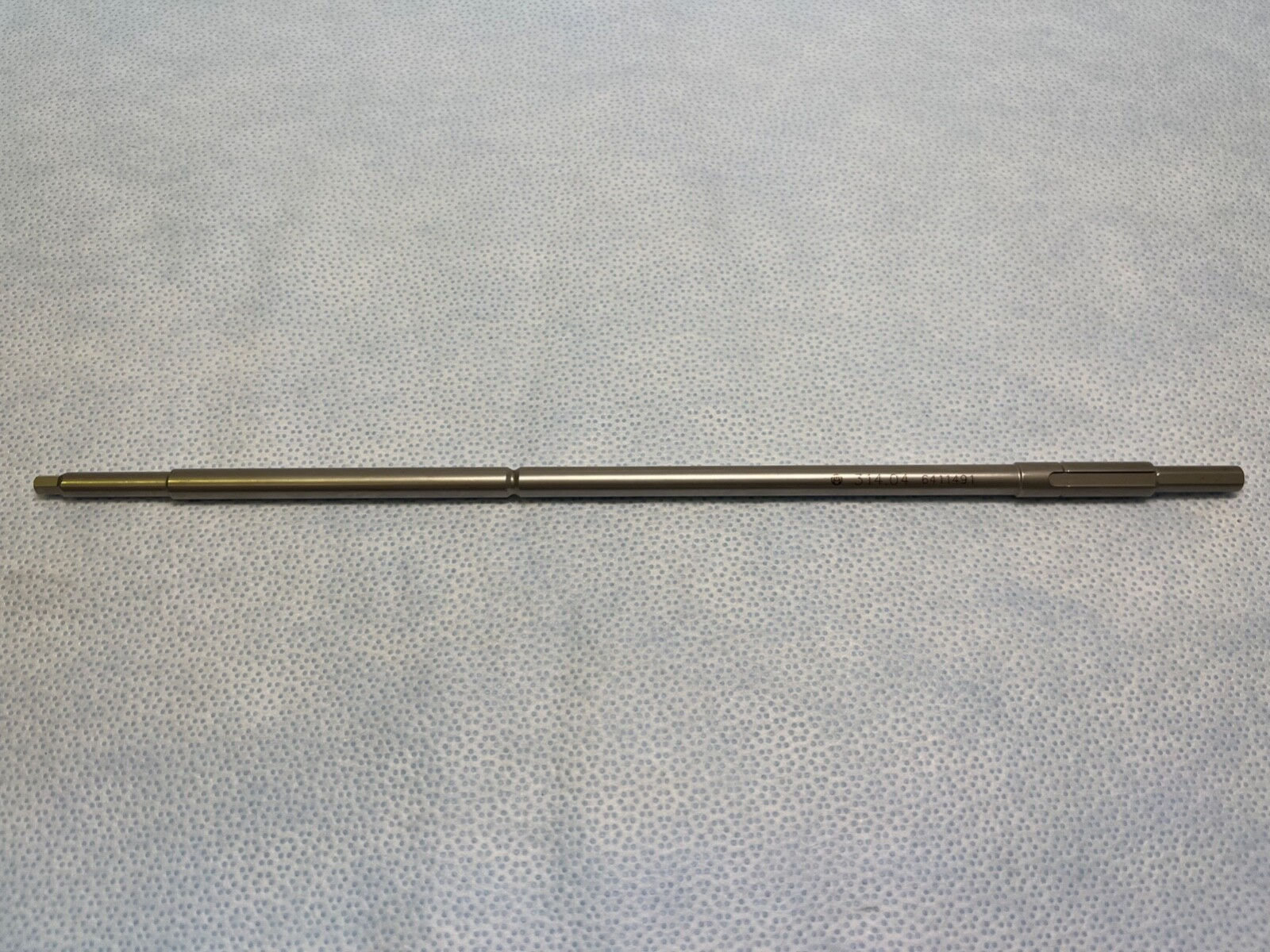 Synthes 314.04 Hexagonal Driver Shaft 270mm X 4mm US855
