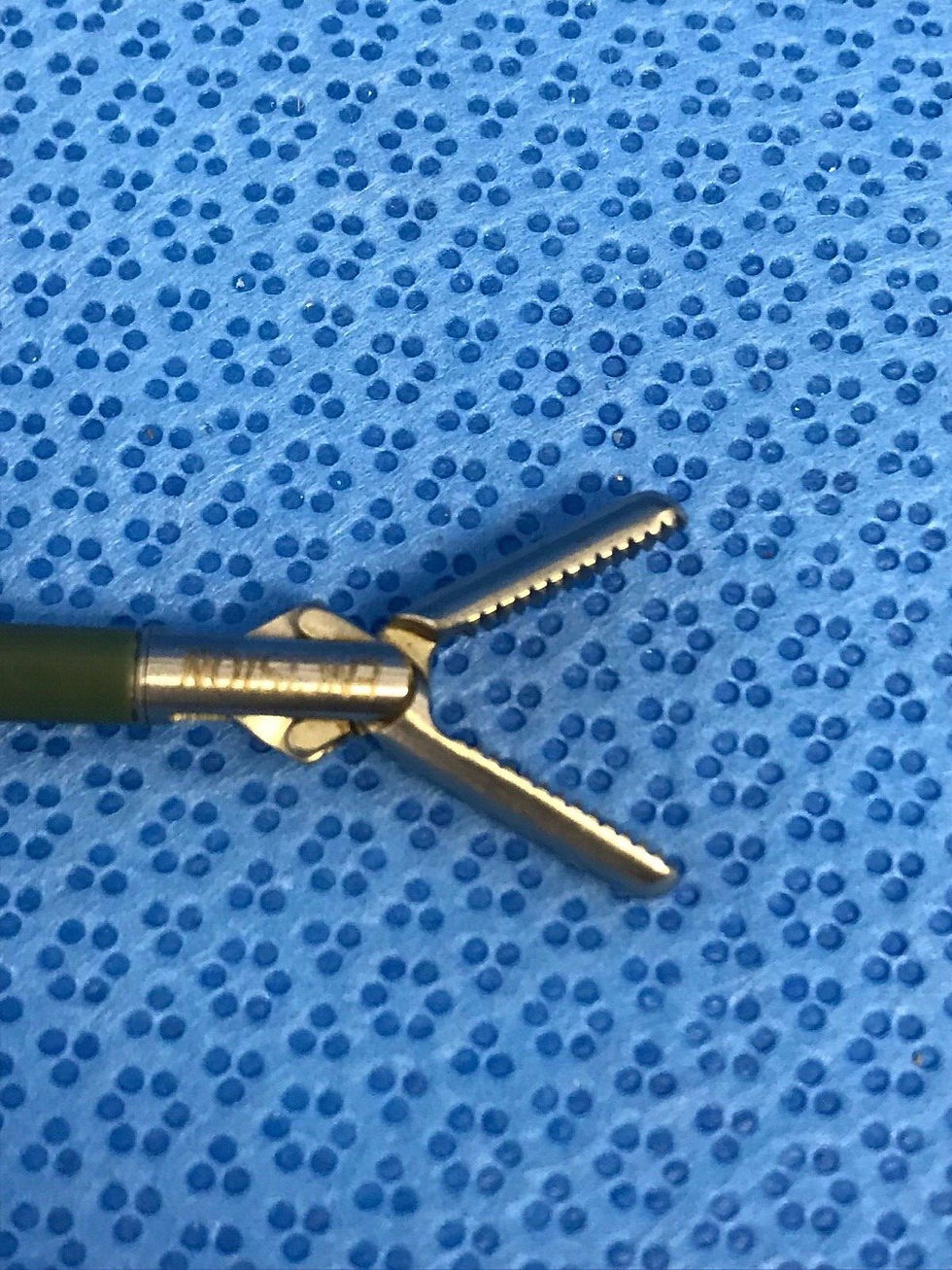 Thumbnail: Encision ES-5700E 5mmX34cm Insulated Rotating Grasper w/ ES-4007 ESU Cable