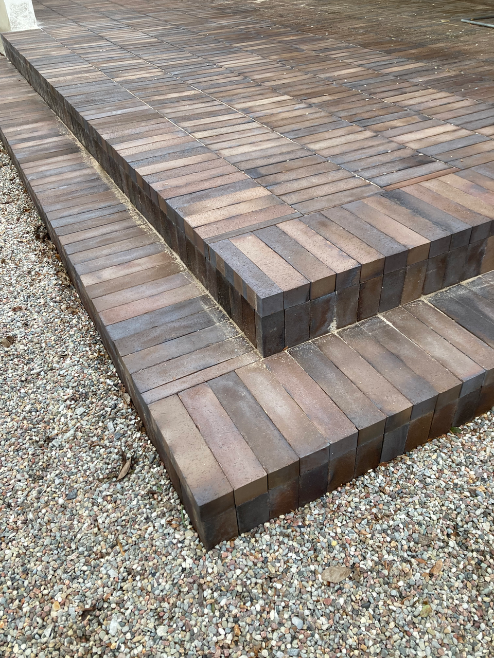 Tegeltrappa, markarbete.