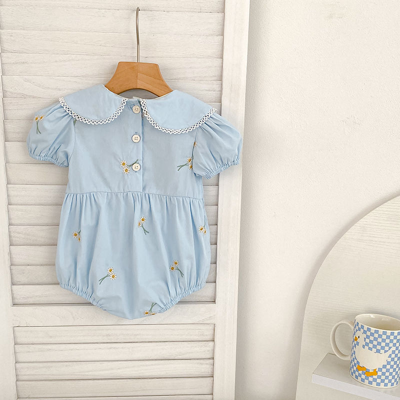 Miniatura: Macacão Florzinha Delicada