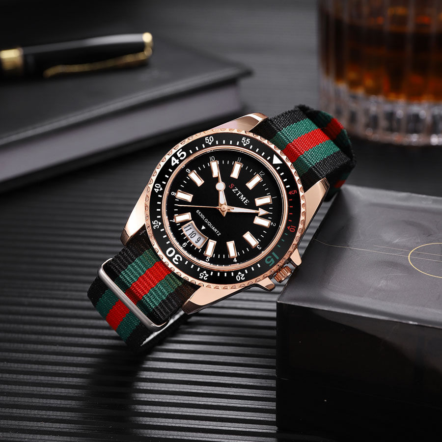 Thumbnail: Relógio de Quartzo Masculino com Pulseira de Nylon e Função de Luz Noturna