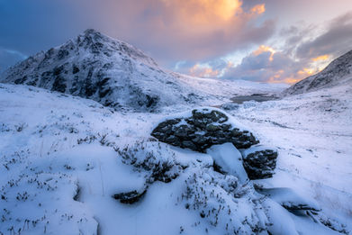 First Light, First Snow: A Wintry Start to 2026 in the Ogwen Valley