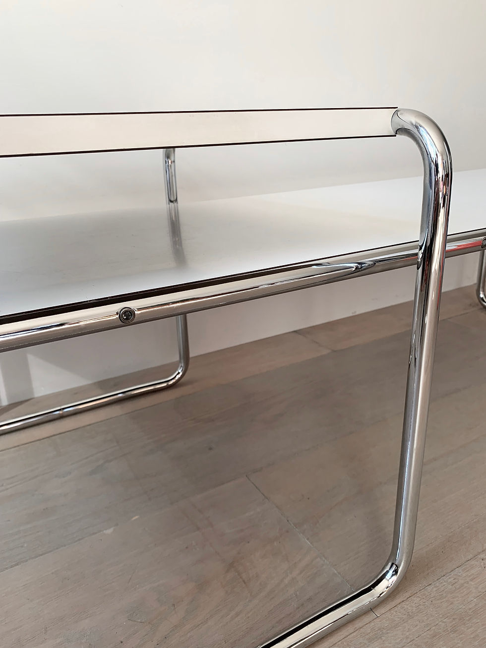 Thumbnail: Set of tables B9 + B10 by Marcel Breuer for Knoll, 1970