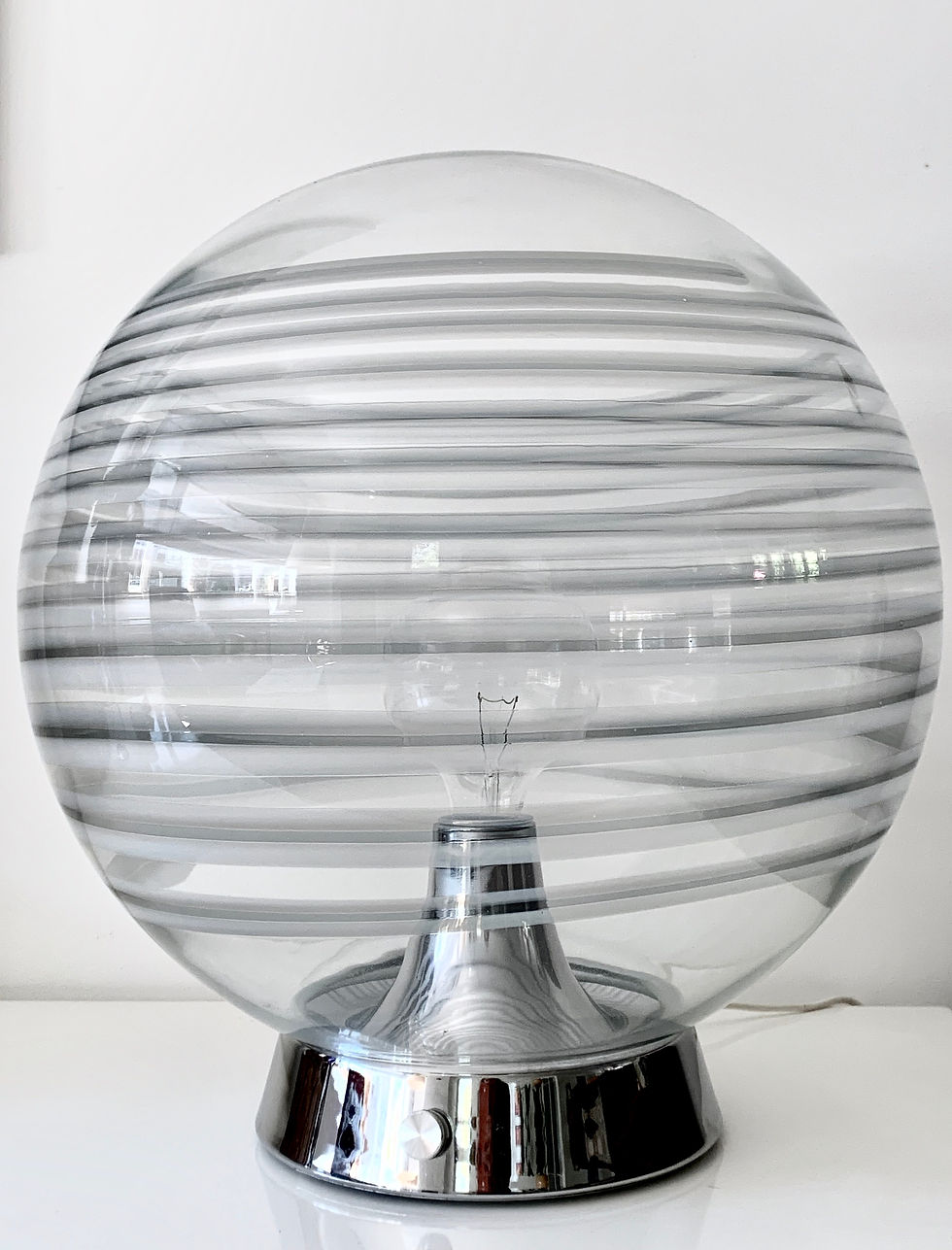 Thumbnail: XL Globe lamp by Vistosi, Italy 1970