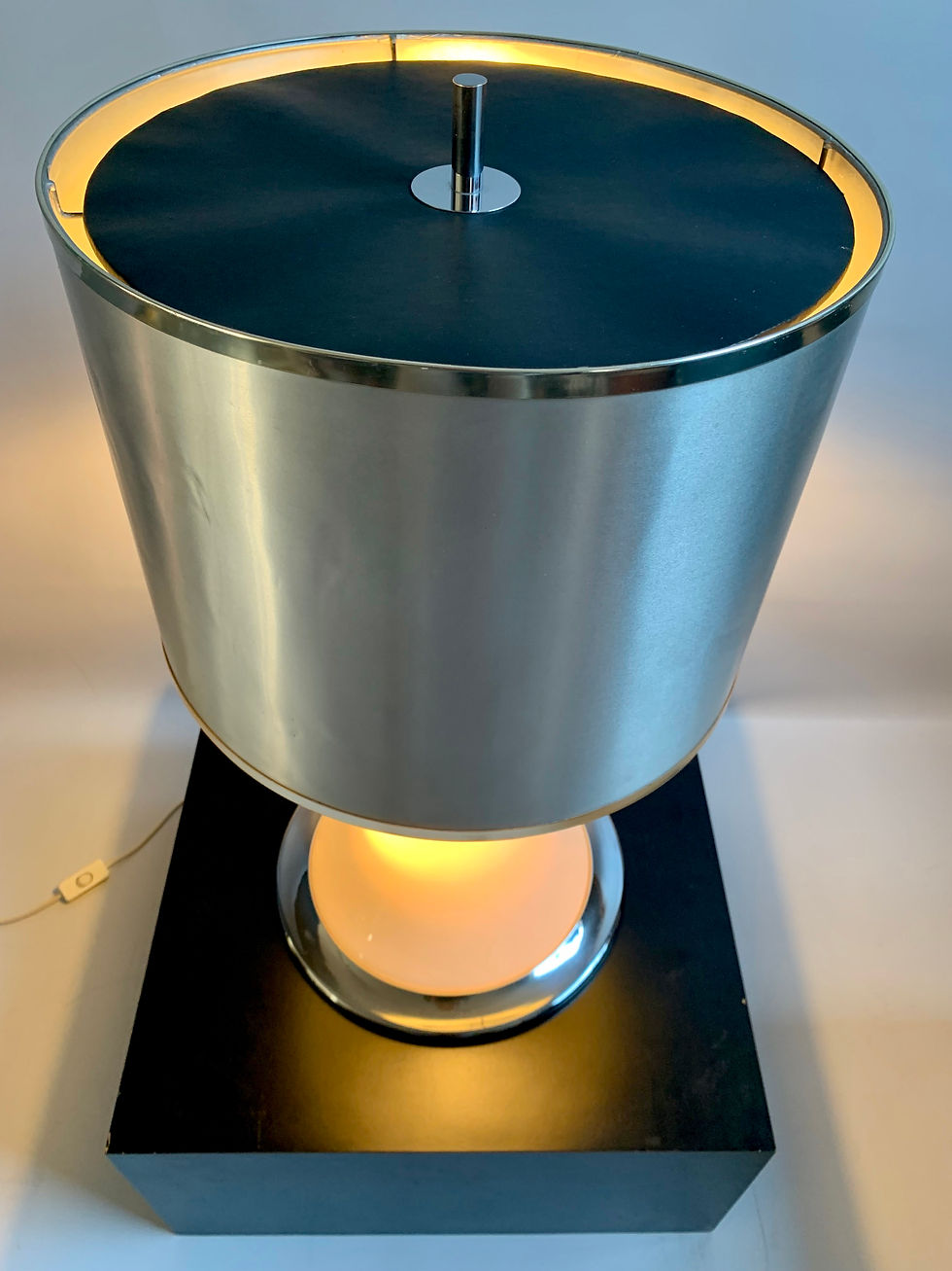 Thumbnail: Grand table lamp from the sixties