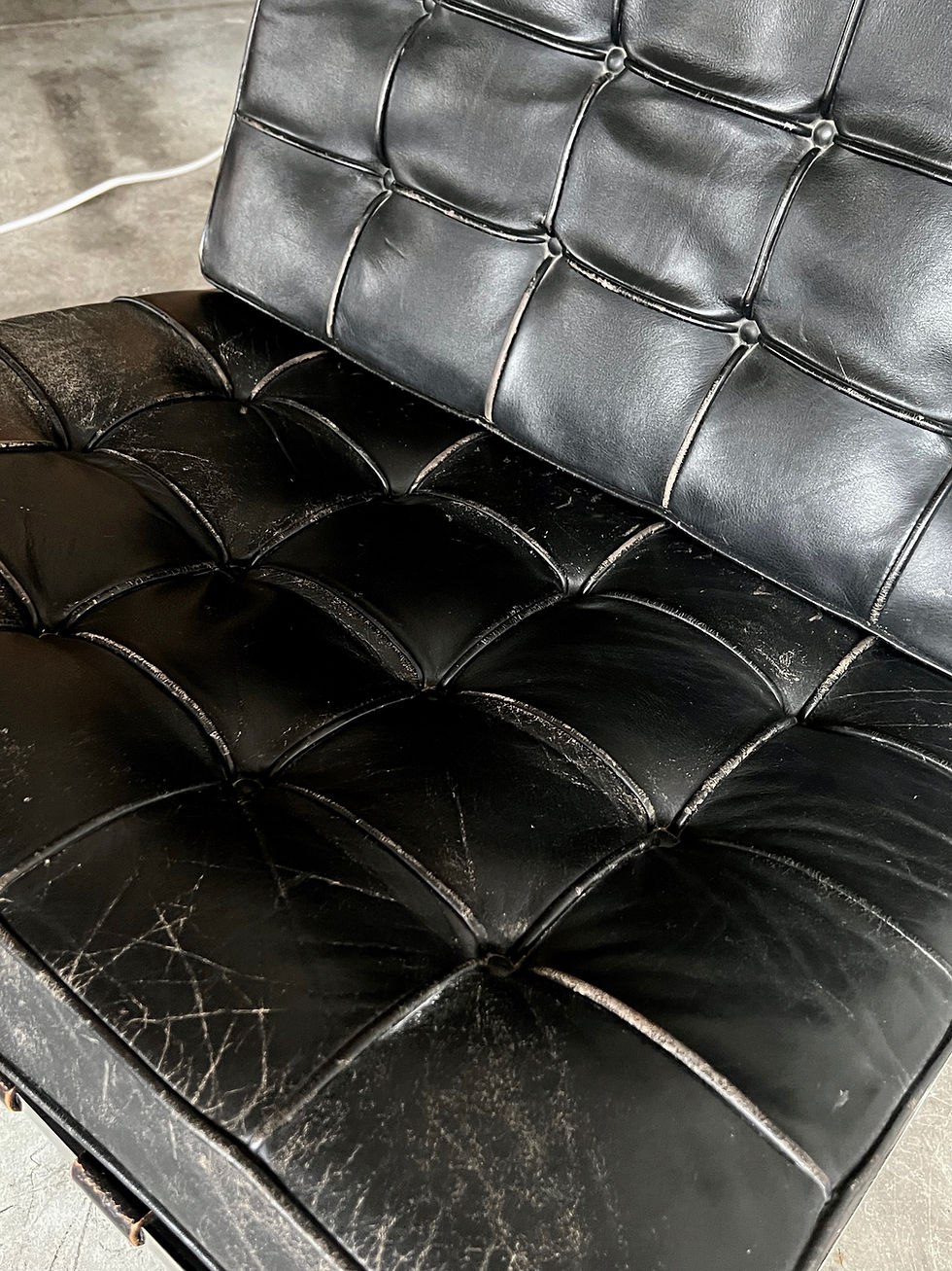 Thumbnail: Iconic lounge chair Barcelona, design Mies van der Rohe