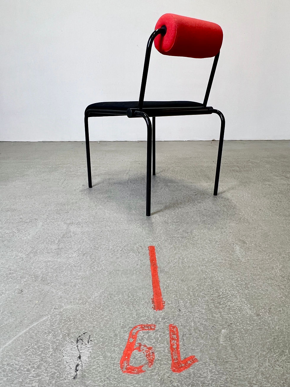 Thumbnail: Set of 4 post modern dining chairs, 1980