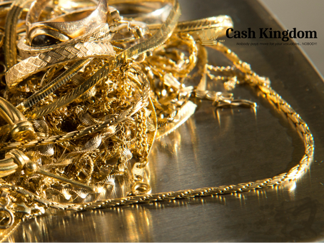 Is It a Good Time to Sell Gold Items at Cash Kingdom in Fort Myers Florida