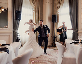 Event Musician, Live Musik, Jane Taudien, Sängerin, Singer/Songwriter, die perfekte musikalische Begleitung zur Hochzeit, Country-Musik, Pop-Musik, Style Shooting, The Dolder Grand, Zürich