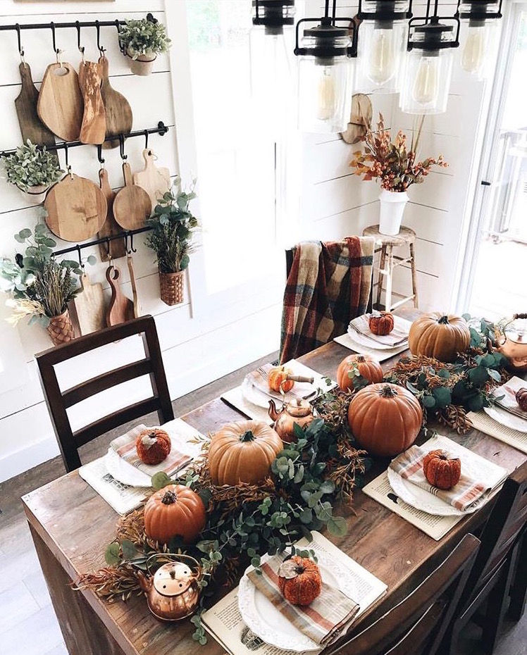 5 Best Fall Decor Hashtags