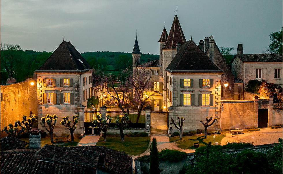 Château des Sénéchaux: Prestigious luxury 4-star accommodation in the Dordogne