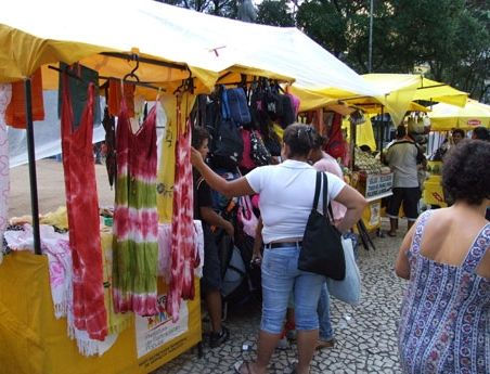 AUMENTO NA INFORMALIDADE PUXOU QUEDA DA TAXA DE DESEMPREGO