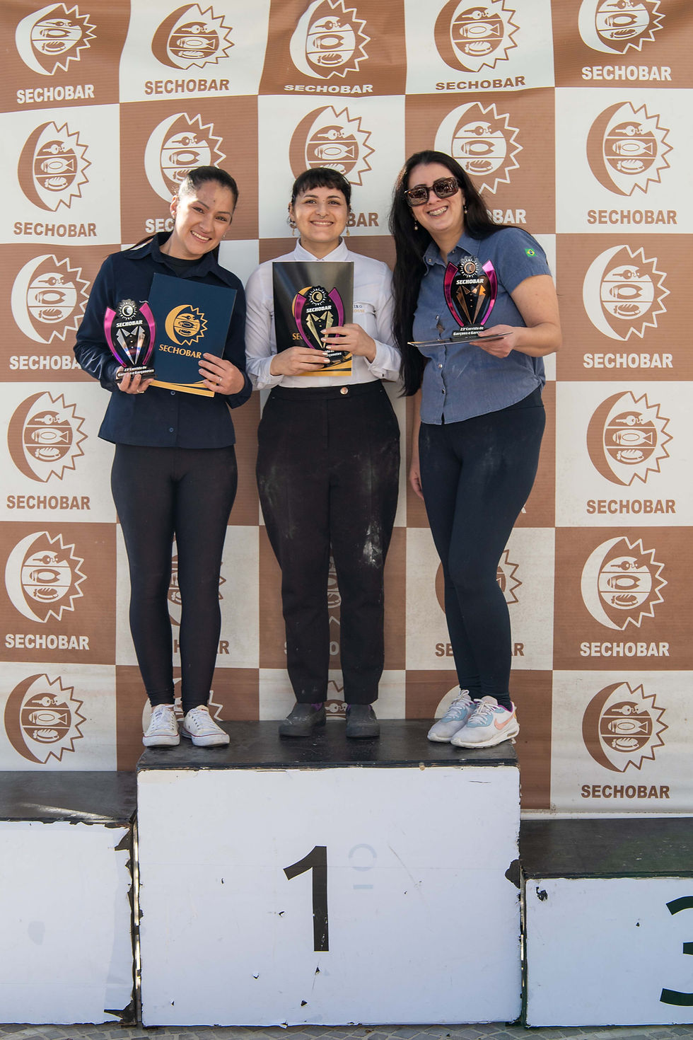 - 1º Lugar: Drieli Kelly Brandão Silva (Pousada Guest House) (Centro), 2º Lugar: Ana Flavia Guilherme Pereira (Madrugadão Restaurante) e 3º Lugar: Venuli Zeballes de Souza (Restaurante Brazero)