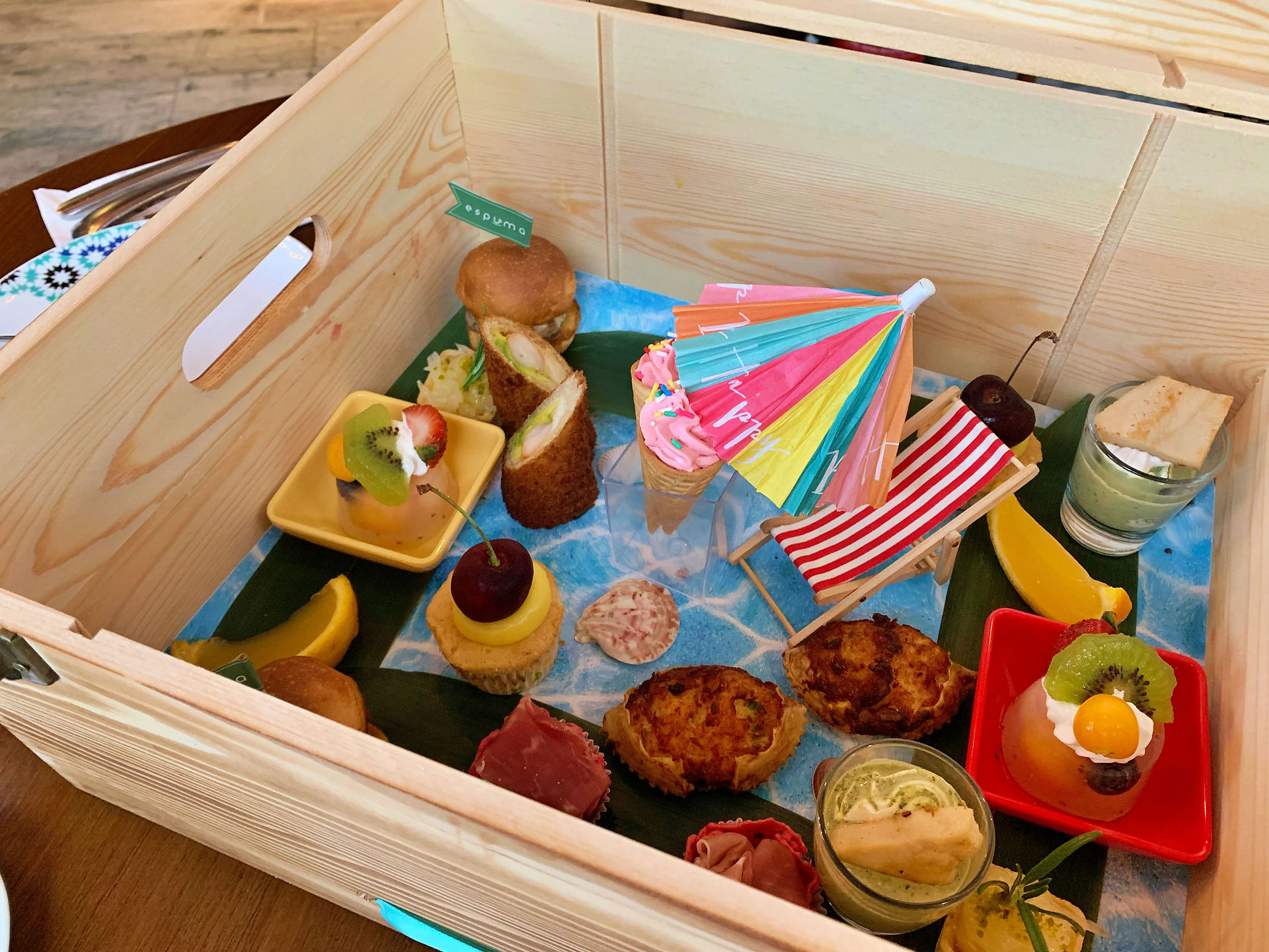 afternoon tea in Hong Kong 2019