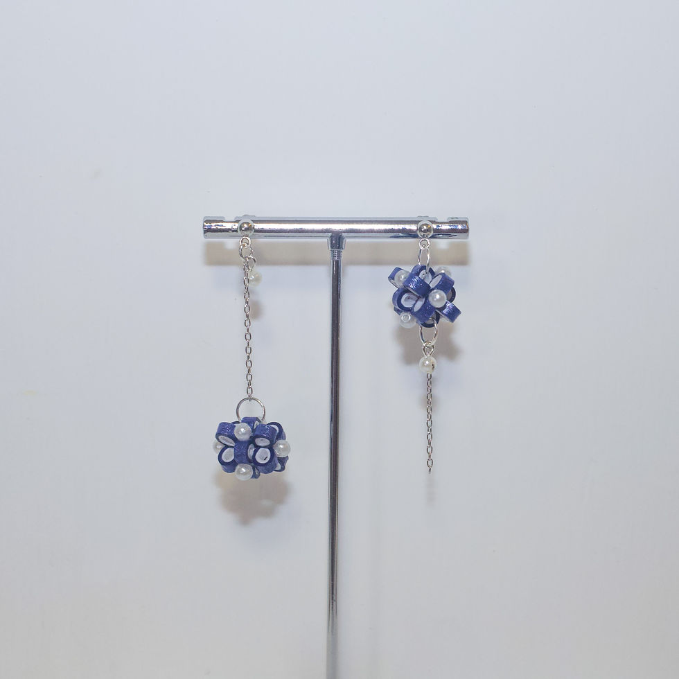 Bright Pearly Ribbon Bouquet Earrings