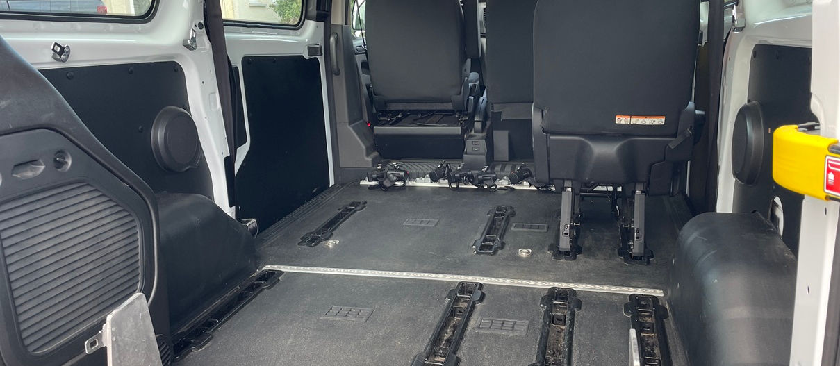 minibus 9 places fauteuil roulant