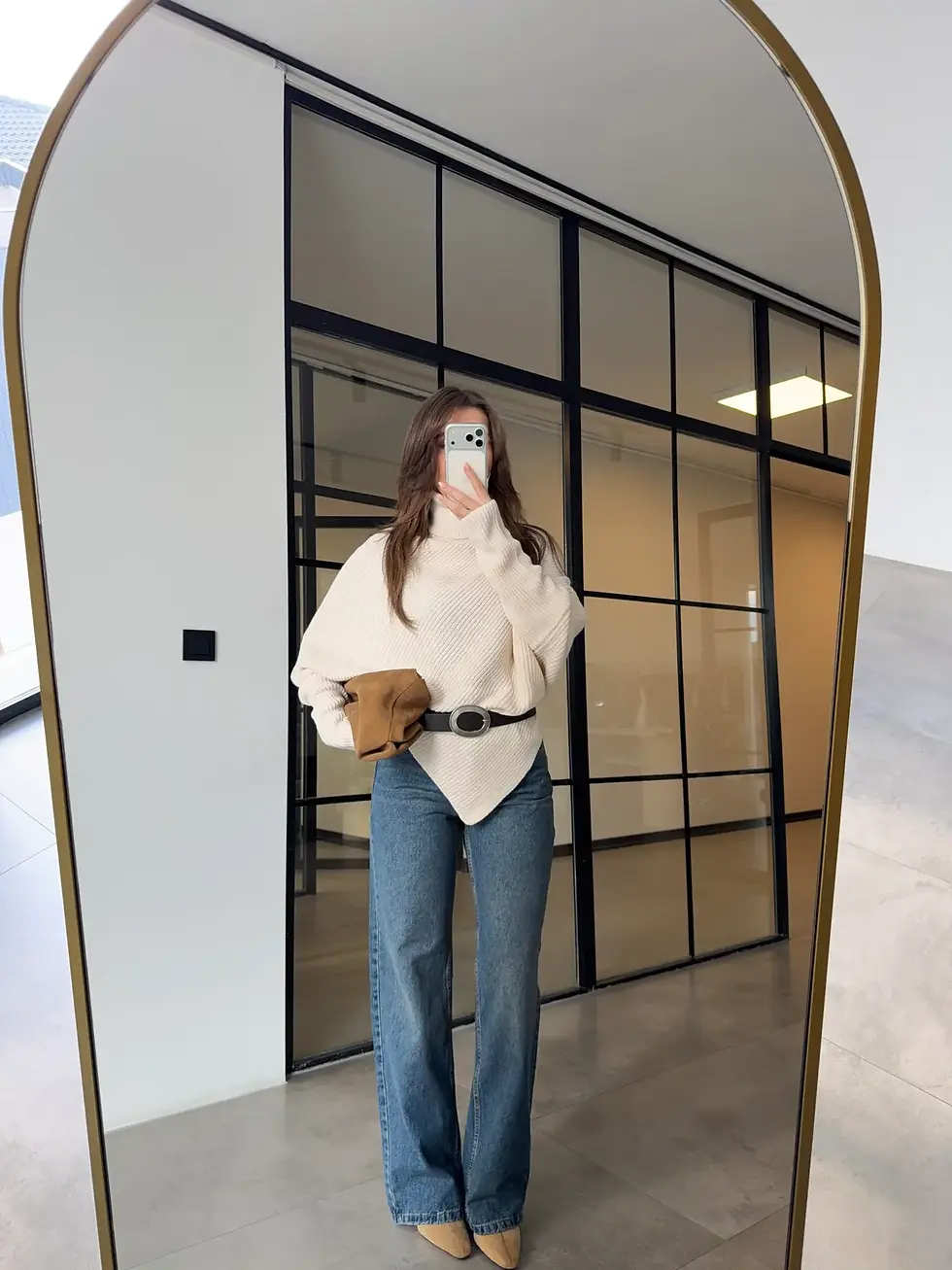 Küçük resim: ASİMETRİK KESİM BOĞAZLI KAZAK EKRU