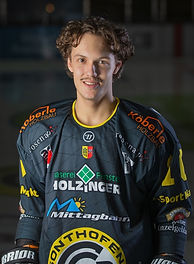Markus Walter (819x1024).jpg
