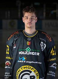 Adam Zizka (819x1024).jpg