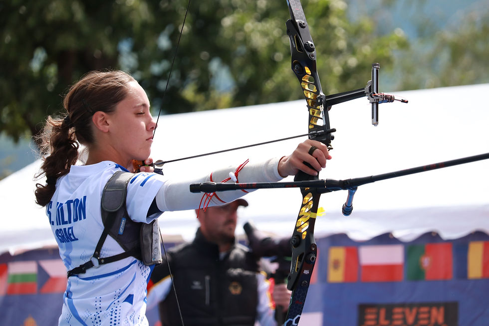שלי הילטון בפעולה. צילום: european archery