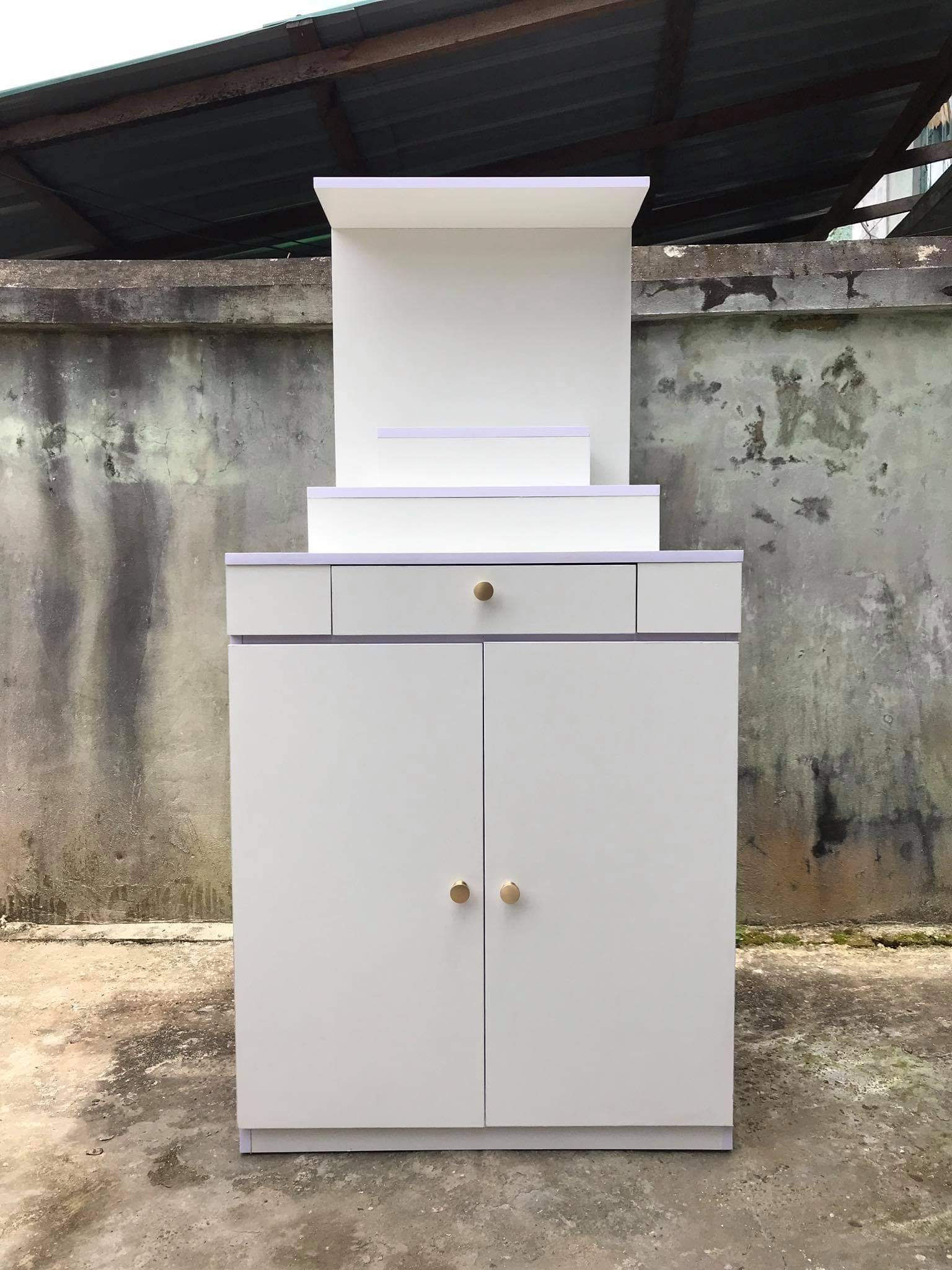 Shrine Shelf with Cabinet