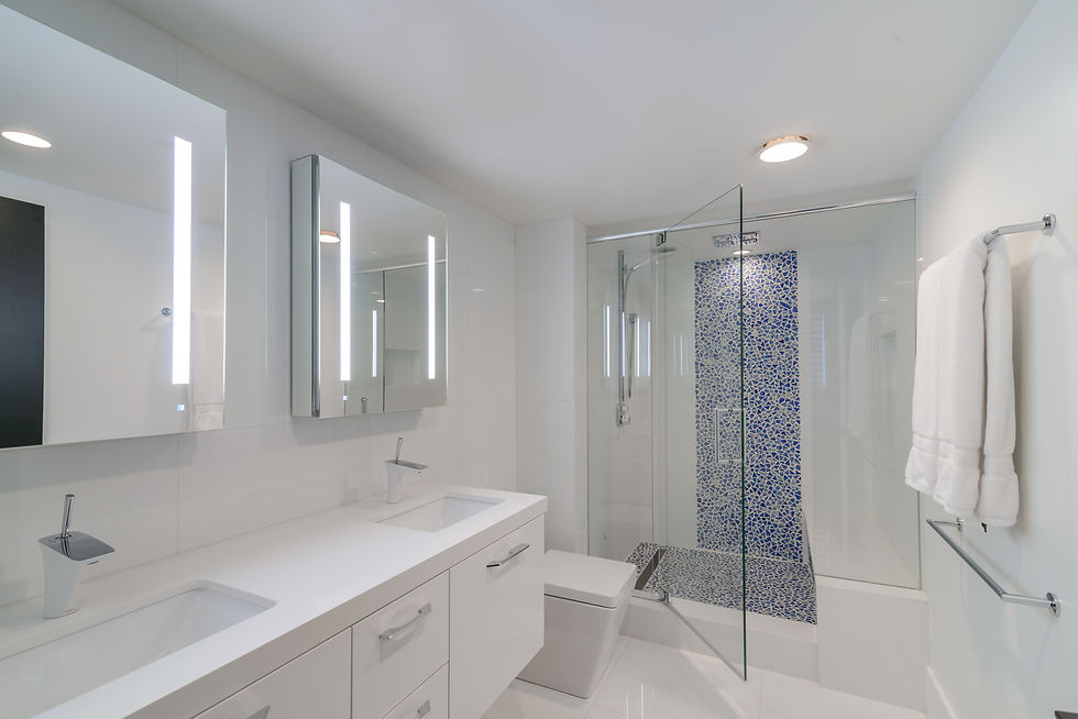 Tides Master Bath