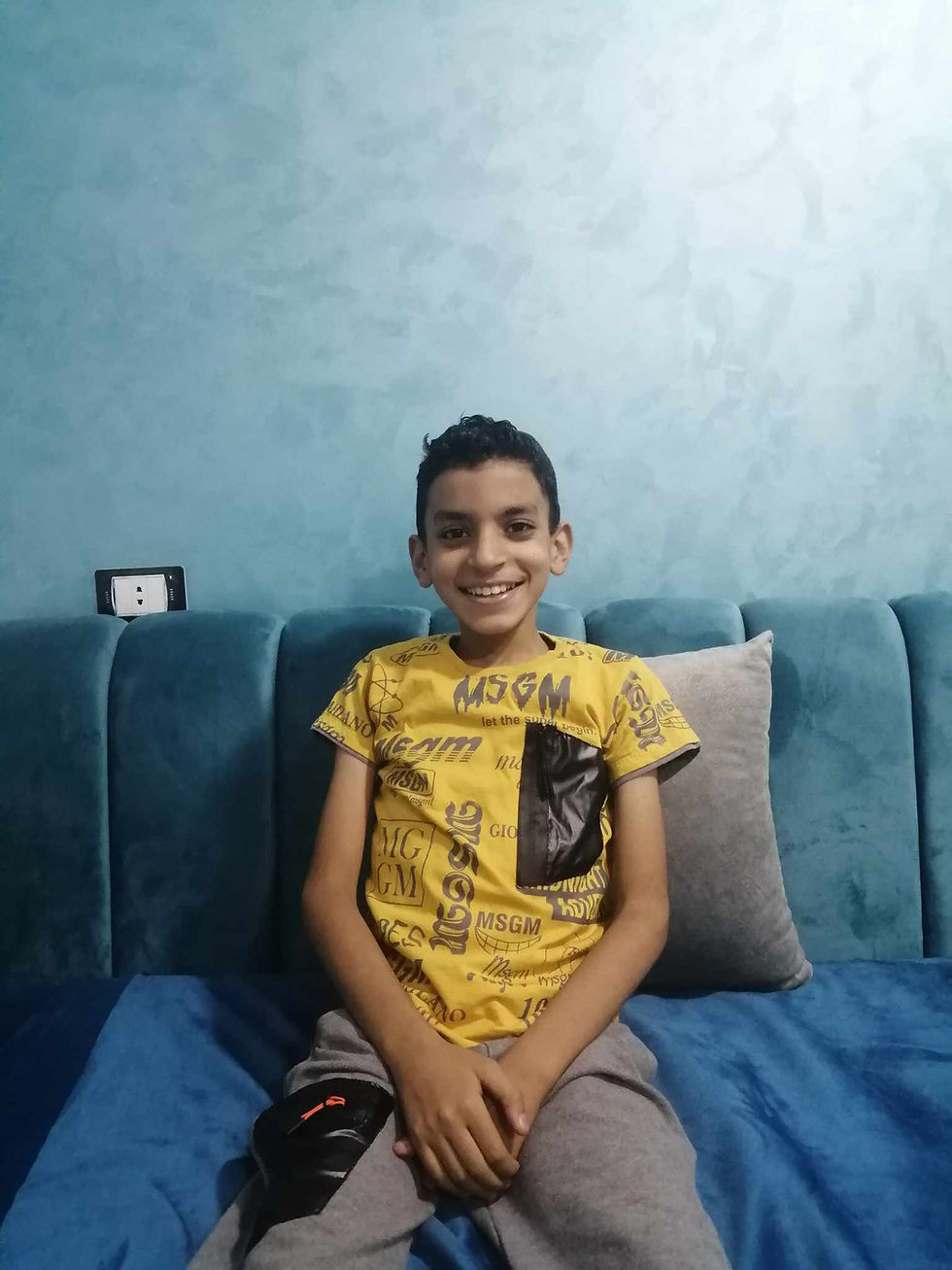 ذاكرة الفيسبوك - 14 مايو 2024 سترة هيل روم للتليف الكيسي التي تم تخصيصها للتبرع ليوسف في مصر موجودة حاليًا في داكوتا الشمالية، في طريقها إلى كونيتيكت، #cfvests
