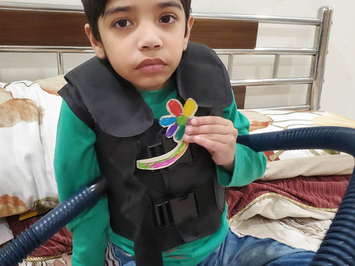 فیس بک میموری - 22 جولائی 2024 CF ویسٹ ورلڈ وائڈ نے #پاکستان میں محمد کو Cystic Fibrosis Vest Hill Rom سسٹک فائبروسس بنیان عطیہ کی۔ #cfvests