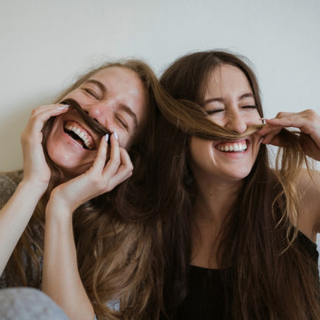 Hormonhaushalt im Ungleichgewicht? Erfahren Sie, wie Naturheilkunde eine Lösung bieten kann!