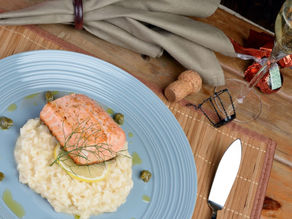 Adventmenü - Leicht und lecker: Lachsfilet mit Zitronenrisotto für ein köstliches Festtagsgericht!