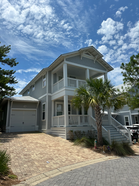 2T Touch-ups: Elevating exteriors to perfection! From weathered to wonderful, this home radiates charm and curb appeal. Let's transform yours next!