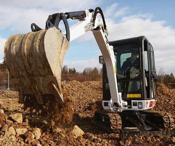 LtdWeb-1200x1000-Bobcat-E17-Action-13032