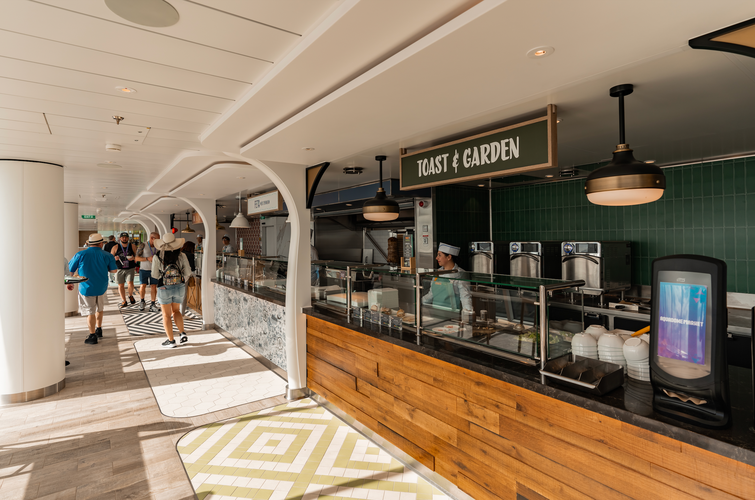 Star of the Seas Restaurants: Our Complete Dining Guide With Menus, image size:2500x1656