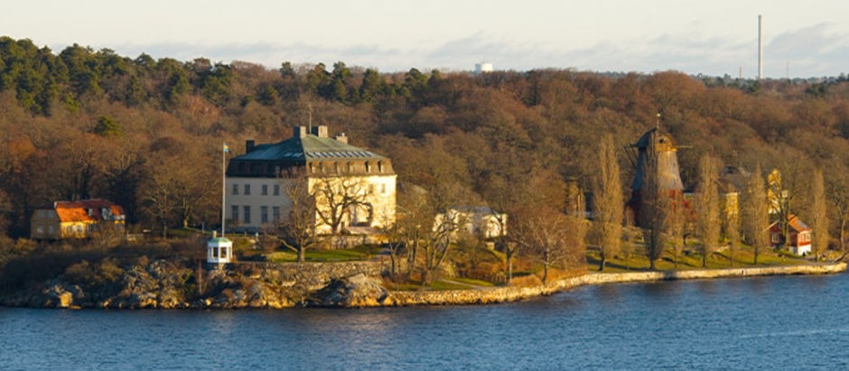 Experiencing a Private Evening in Prince Eugen's Former Home in Stockholm with Regent Seven Seas