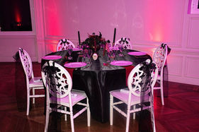 Table décorée pour anniversaire ou événement privé