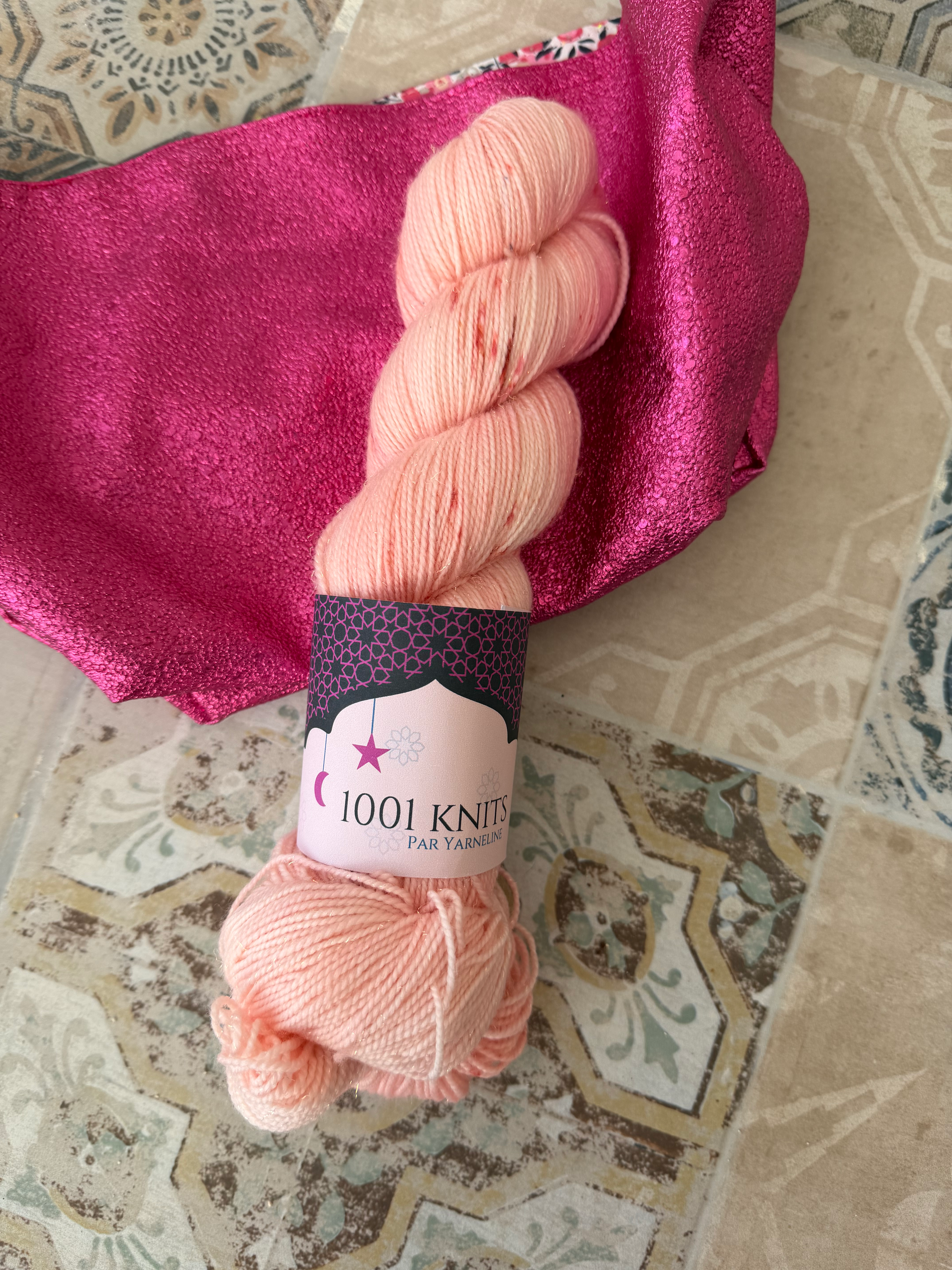 Rose de sérail - 75% Mérino 20% nylon 5%stellina Or